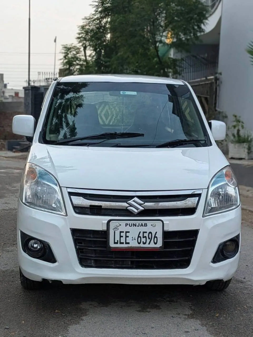 Suzuki Wagon R VXL 2014 | Lahore Registered | Non-Accidental | Excellent Condition