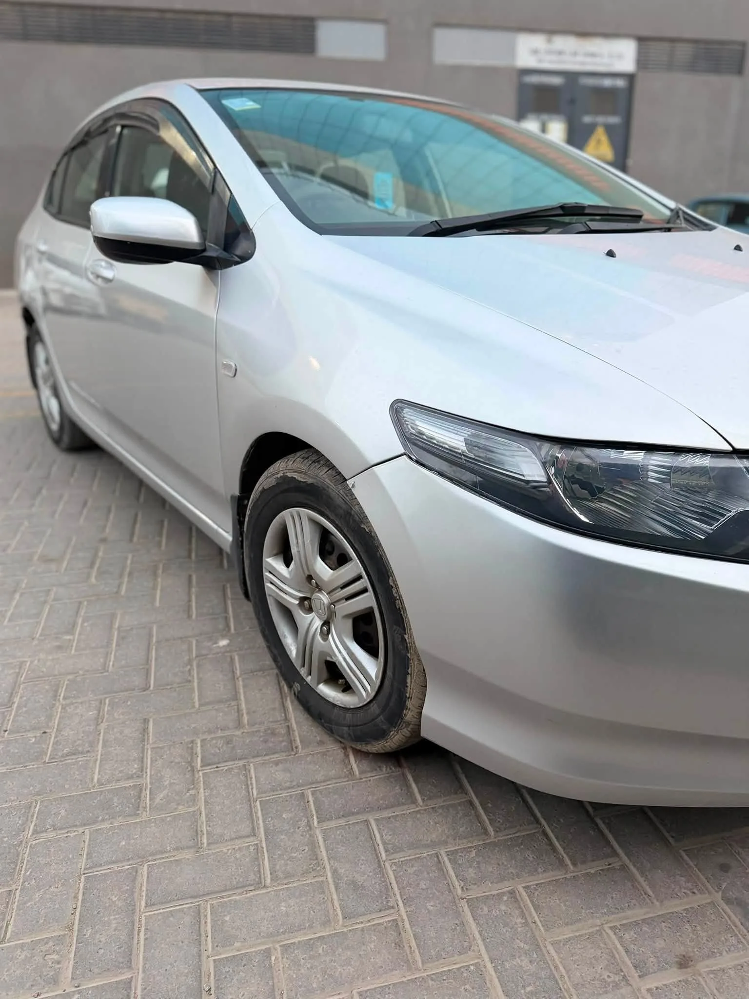 Honda City 2011 | 2nd Owner | Genuine 110,000 KM | Excellent Condition | Karachi