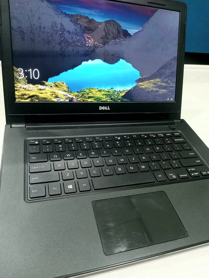Dell Core i7 7th Gen | 8GB RAM | 500GB Storage | 4GB Graphics | A+ Condition