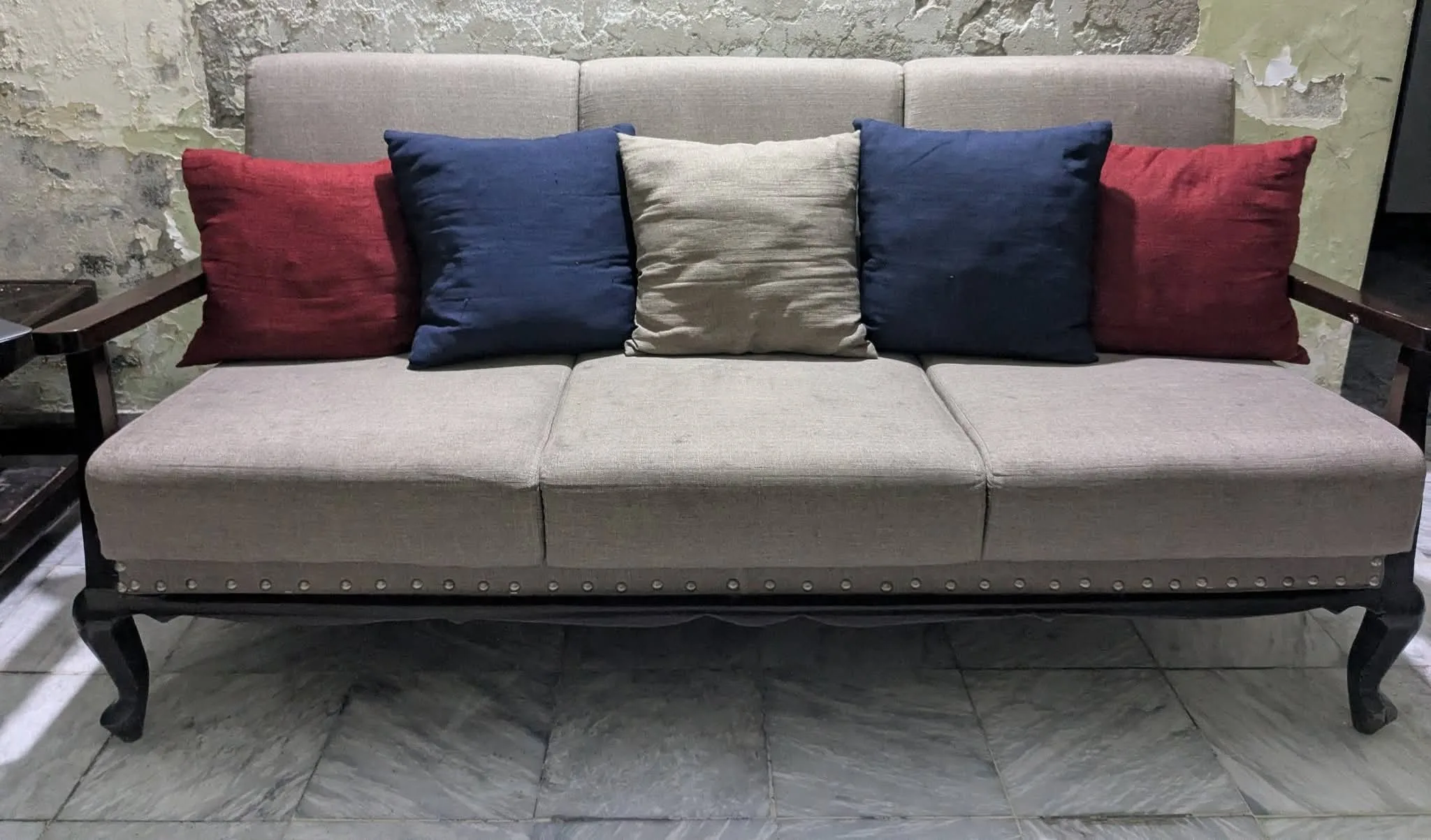 Sofa urgent sale