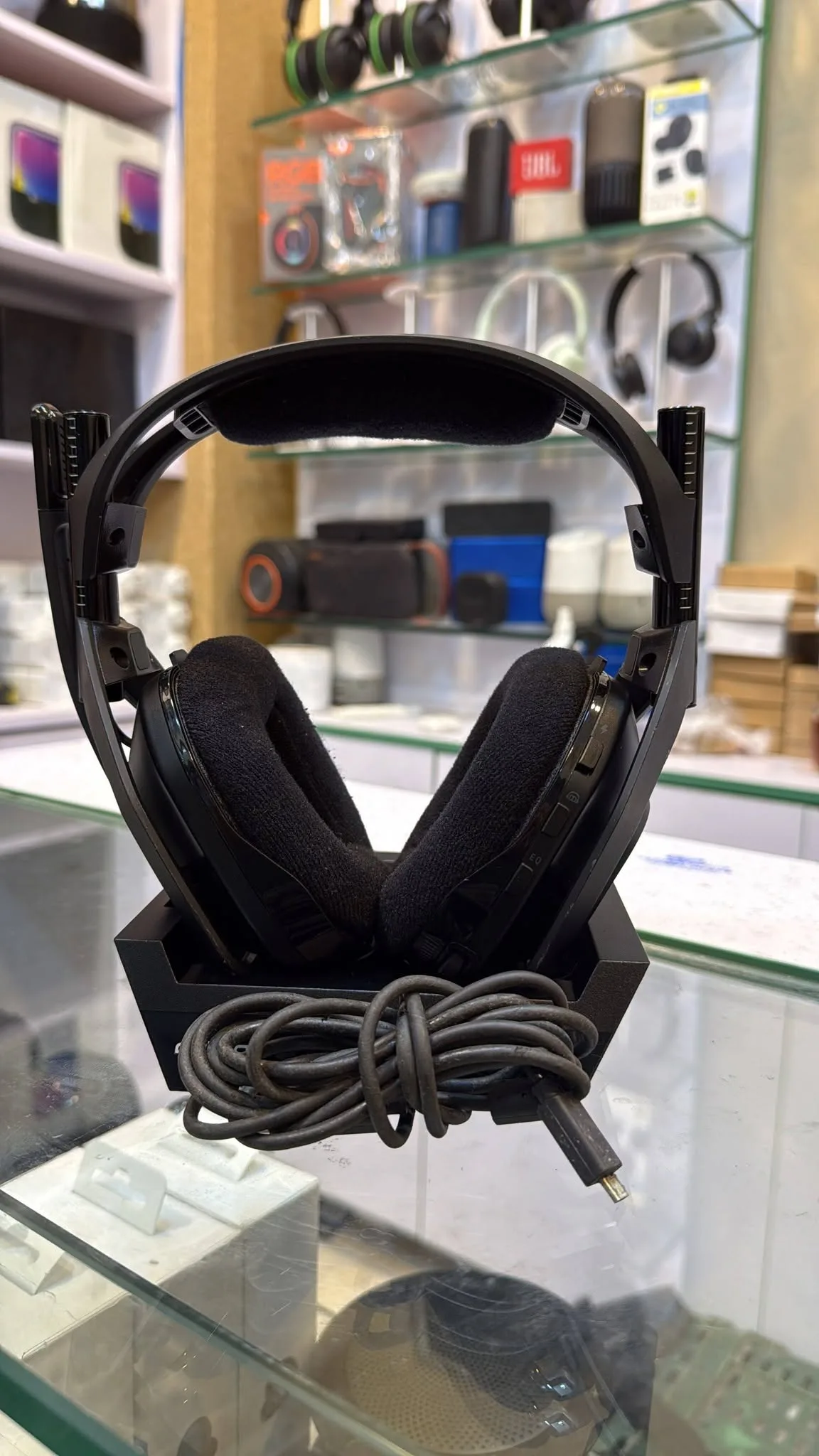 🎧 Logitech Astro A50 Gen 4 Wireless Headset + Base Station 🔥