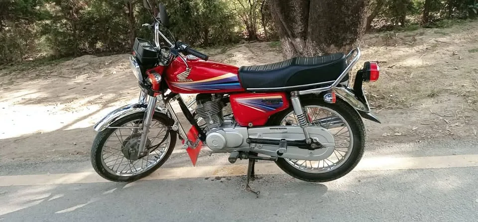 Honda CG 125 2010 Model | Rawalpindi Registered | Original Documents | Excellent Condition