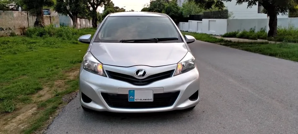 🚗 Toyota Vitz 2014 | Islamabad Registered | On My Name | Excellent Condition