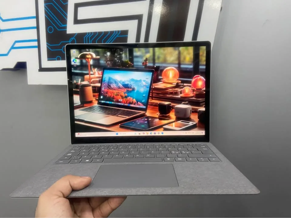 🔥 FOR SALE – Microsoft Surface Laptop 3 | Core i5 10th Gen | 8GB RAM | Touchscreen 🔥