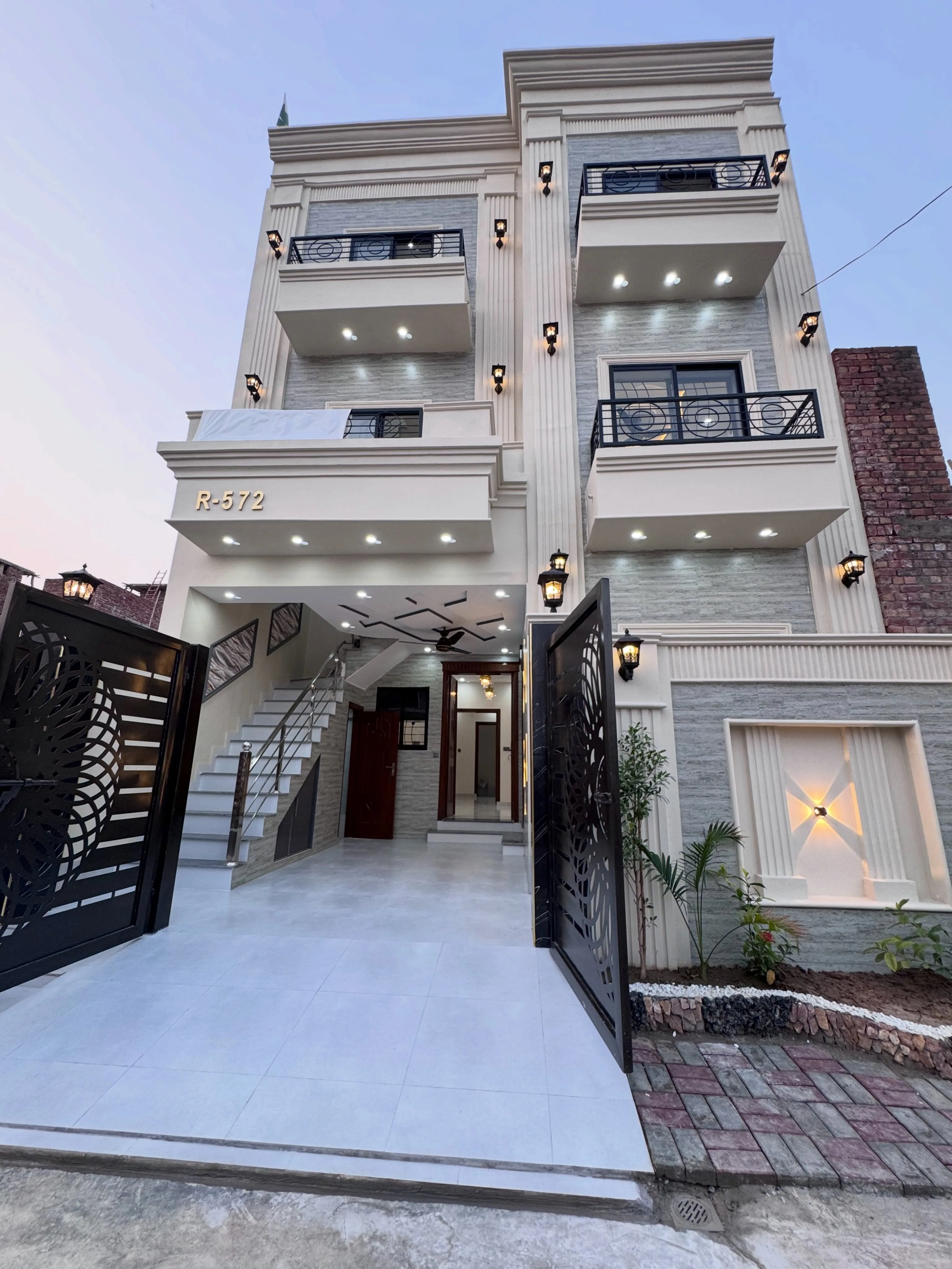 For Sale - 5 Marla Luxury House For Sale – Al Rehman Garden Phase 2, Lahore