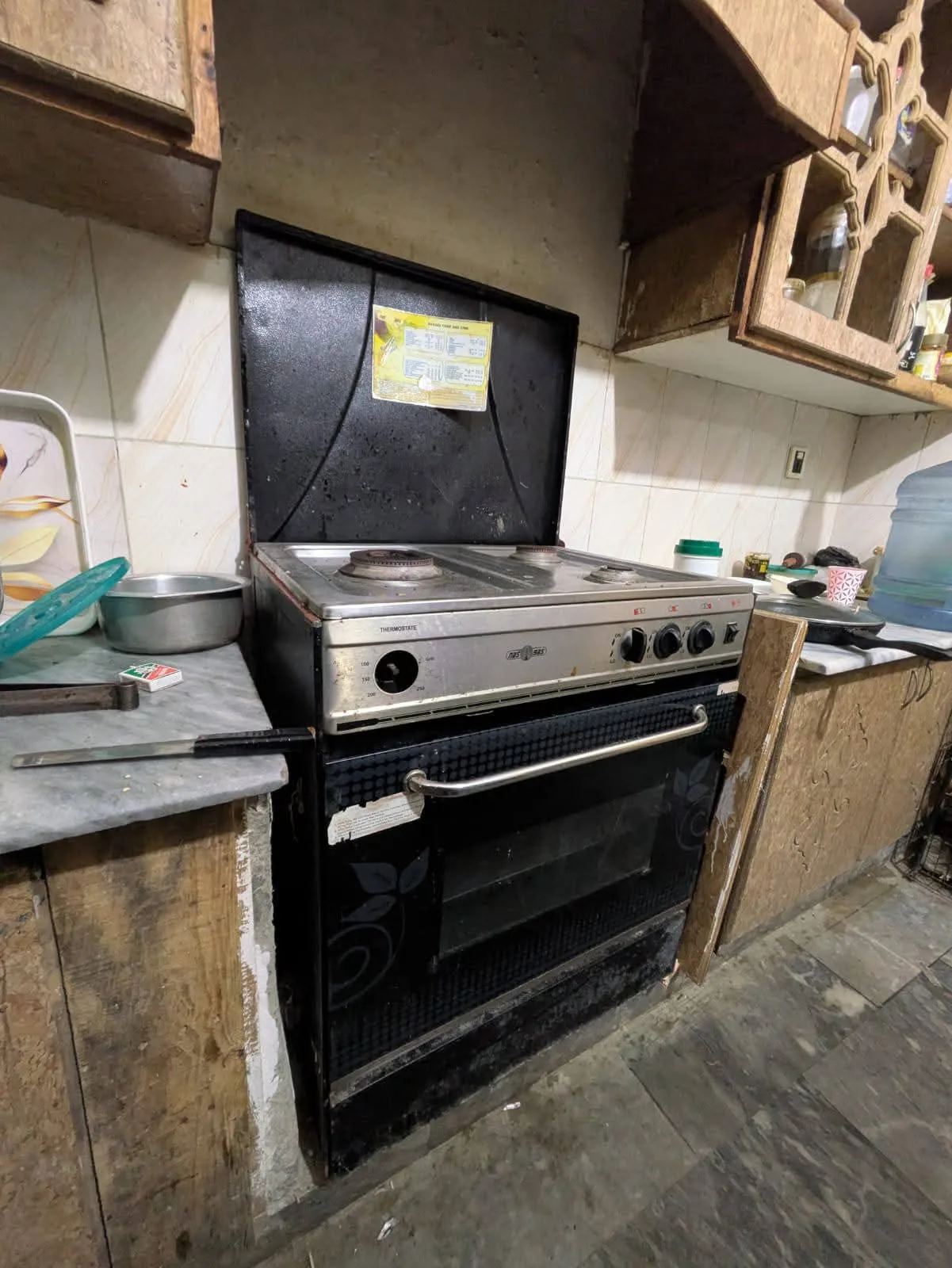 Urgent Sale β Built-in Gas Oven π₯