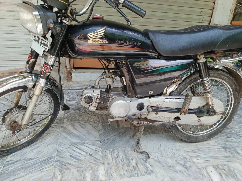 Honda CD 70 2016/17 | Punjab Registered | Owner's Name | Excellent Engine Condition
