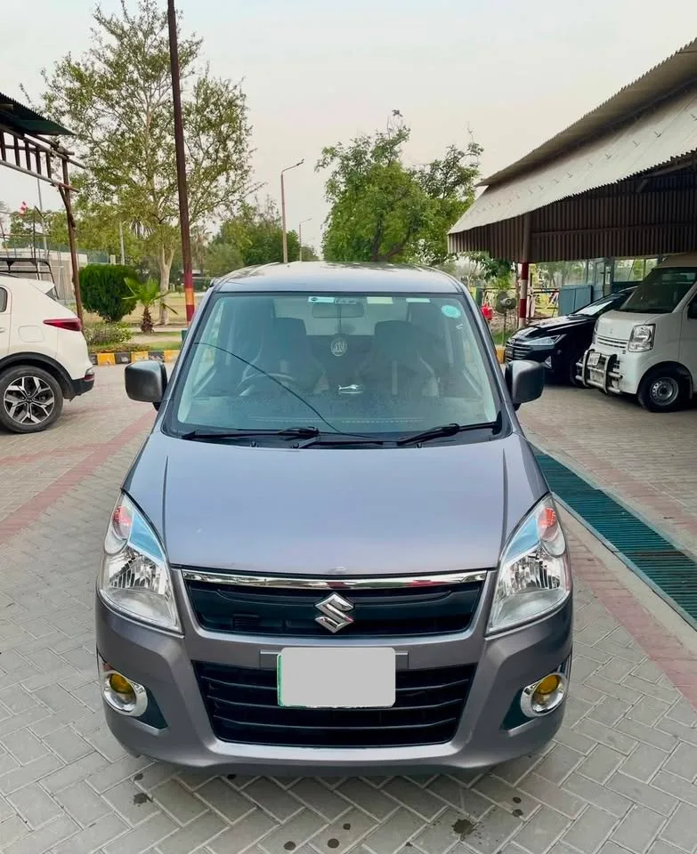 Suzuki Wagon R VXL 2017 | Lahore Registered | 77K KM | Alloy Rims | Android Panel