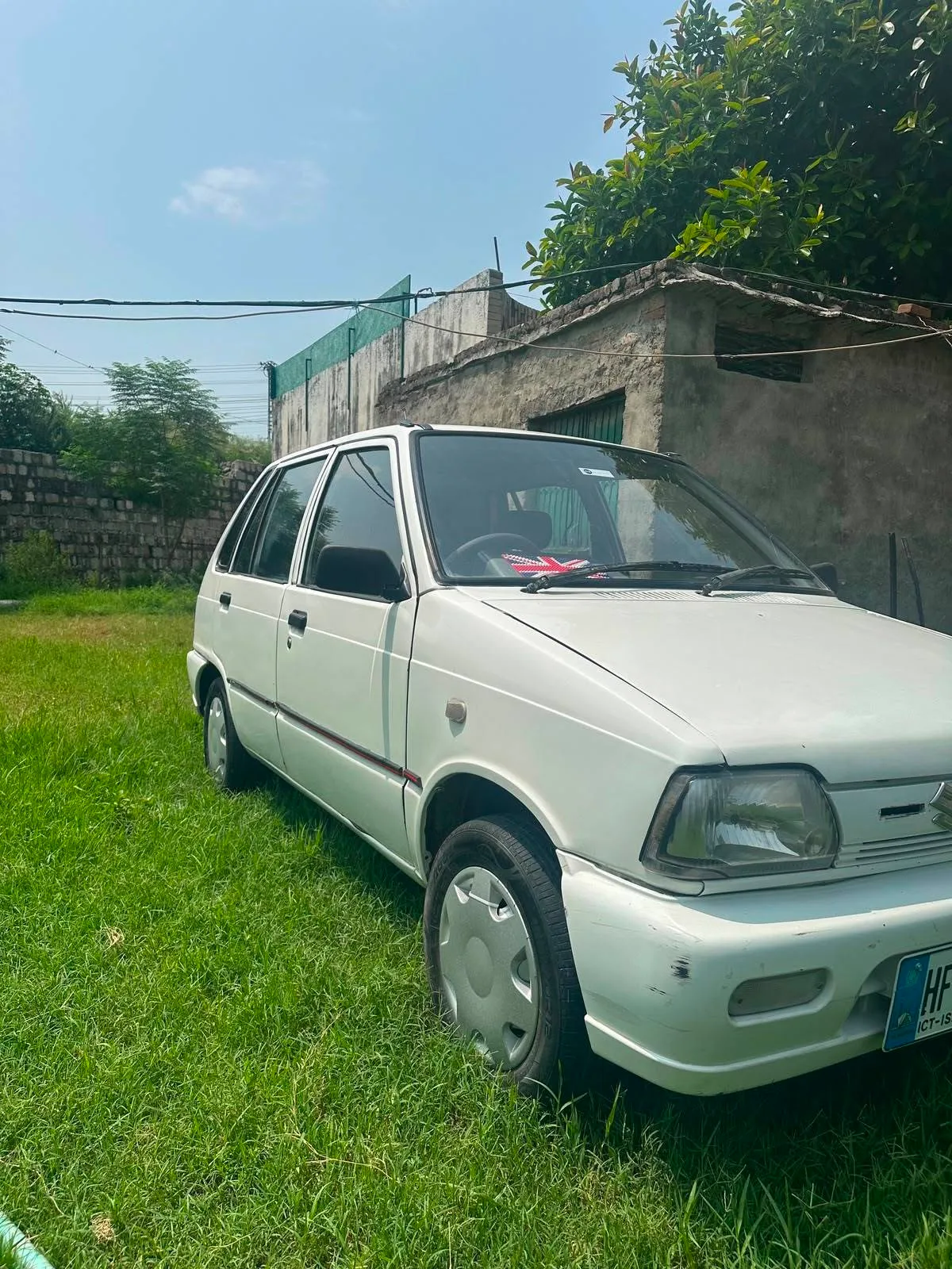 Suzuki Mehran 2003 Model فیملی استعمال شدہ گاڑی فروخت کے لیے دستیاب ہے۔