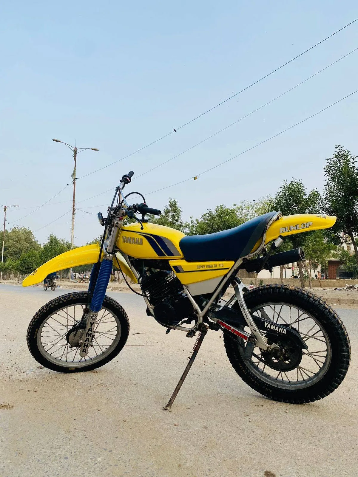 Yamaha DT 175 1980 Model | Karachi Registered | Complete Documents | Classic Trail Bike