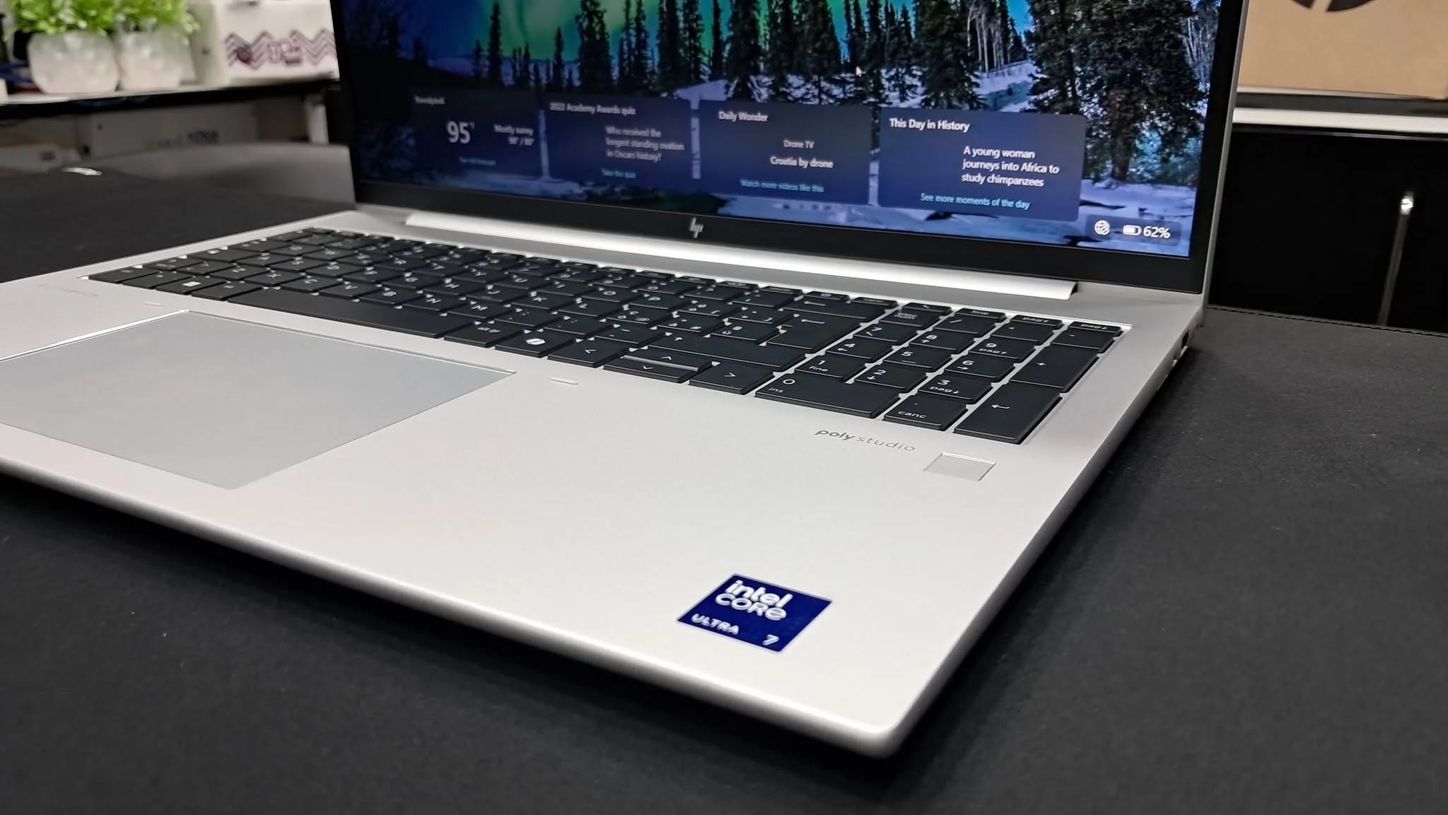 HP EliteBook 860 G11 | Intel Core Ultra 7 155U | 16GB RAM | 512GB SSD | 16" WUXGA Display