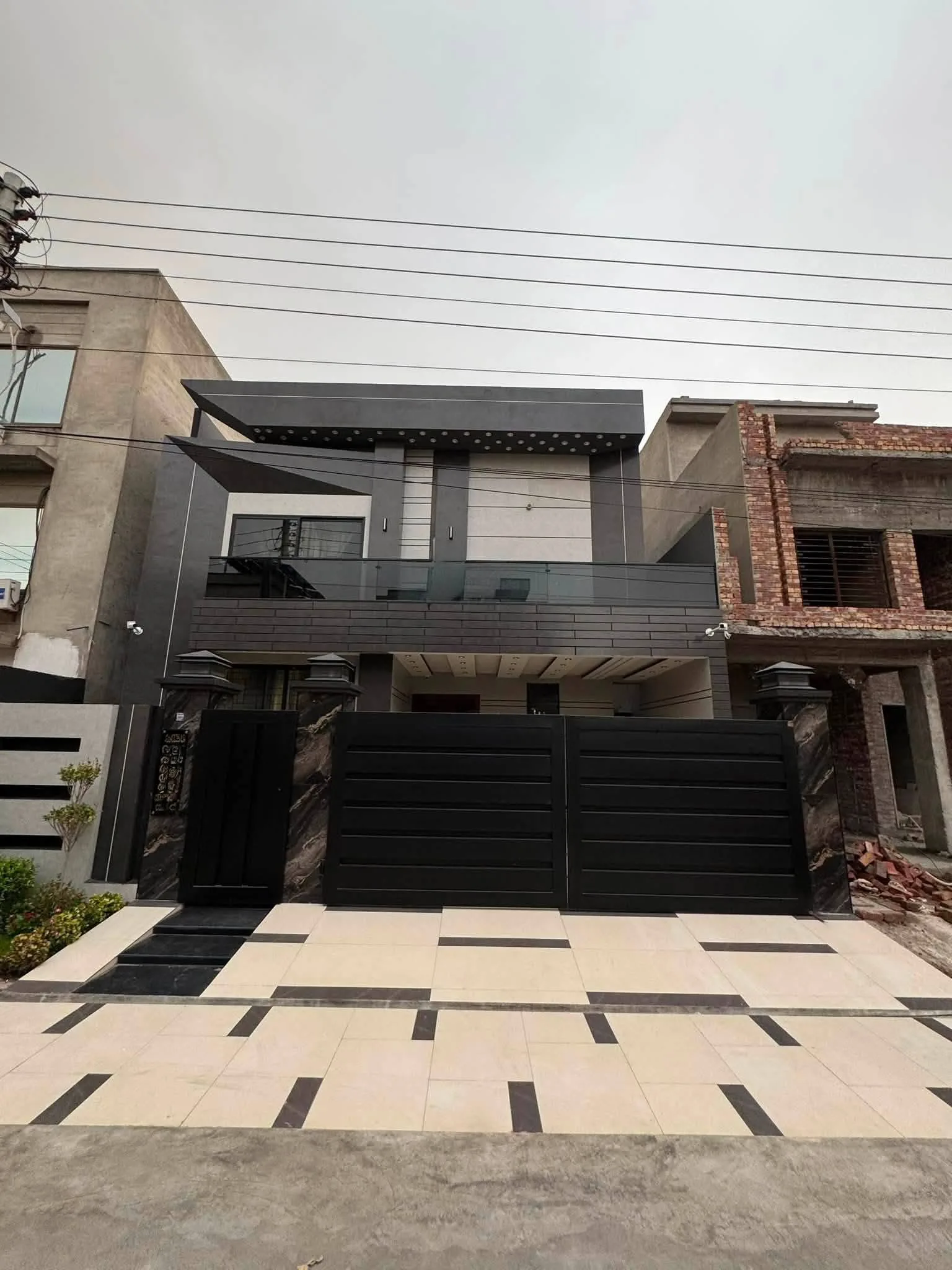 For Sale - 🏡 10 Marla Luxury Furnished House for Sale – Al Rehman Garden Phase 2, Lahore